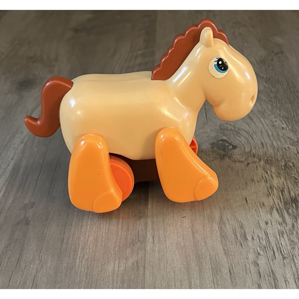 Vintage 1980s Tomy Pull-n-Roll Pets Horse Works Great! Very Good Condition! - Picture 2 of 2